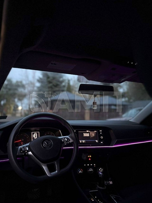 Volkswagen Jetta 2020  - изображение 4