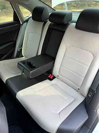 Volkswagen Passat 2020 