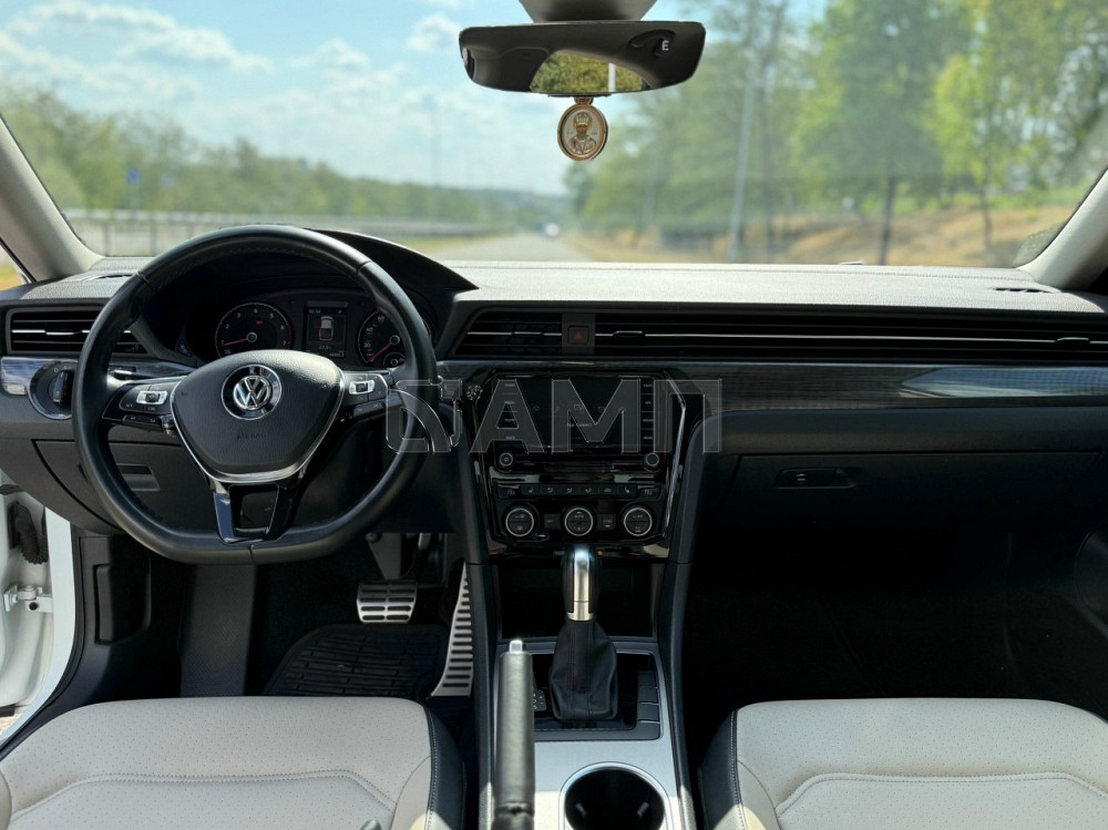 Volkswagen Passat 2020  - изображение 4