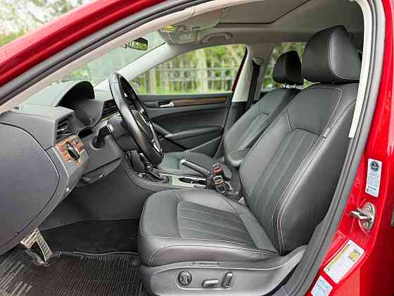 Volkswagen Passat 2020 