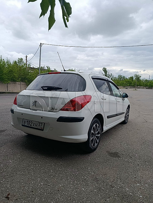 Peugeot 308 2010  - изображение 5