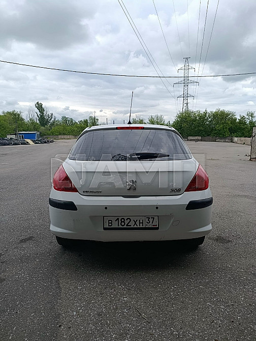 Peugeot 308 2010  - изображение 4