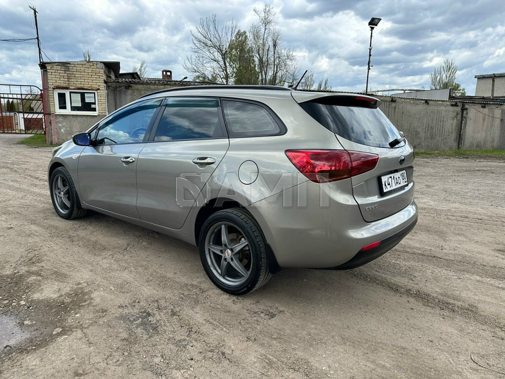 KIA ceed 2013  - изображение 6