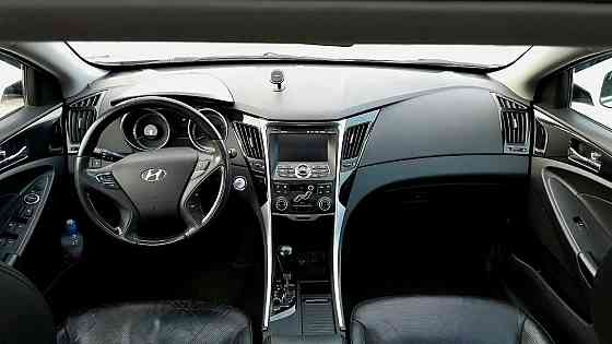 Hyundai Sonata 2010 