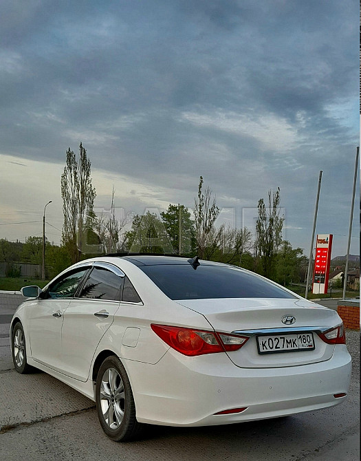 Hyundai Sonata 2010  - изображение 8
