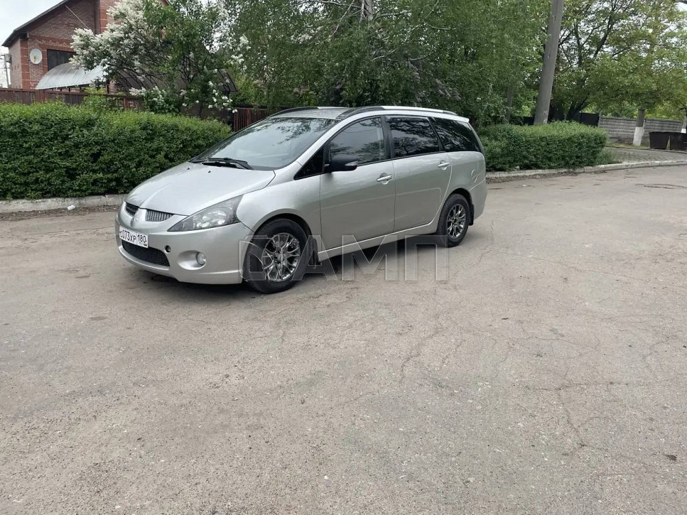 Mitsubishi Grandis 2008 Макеевка - изображение 8