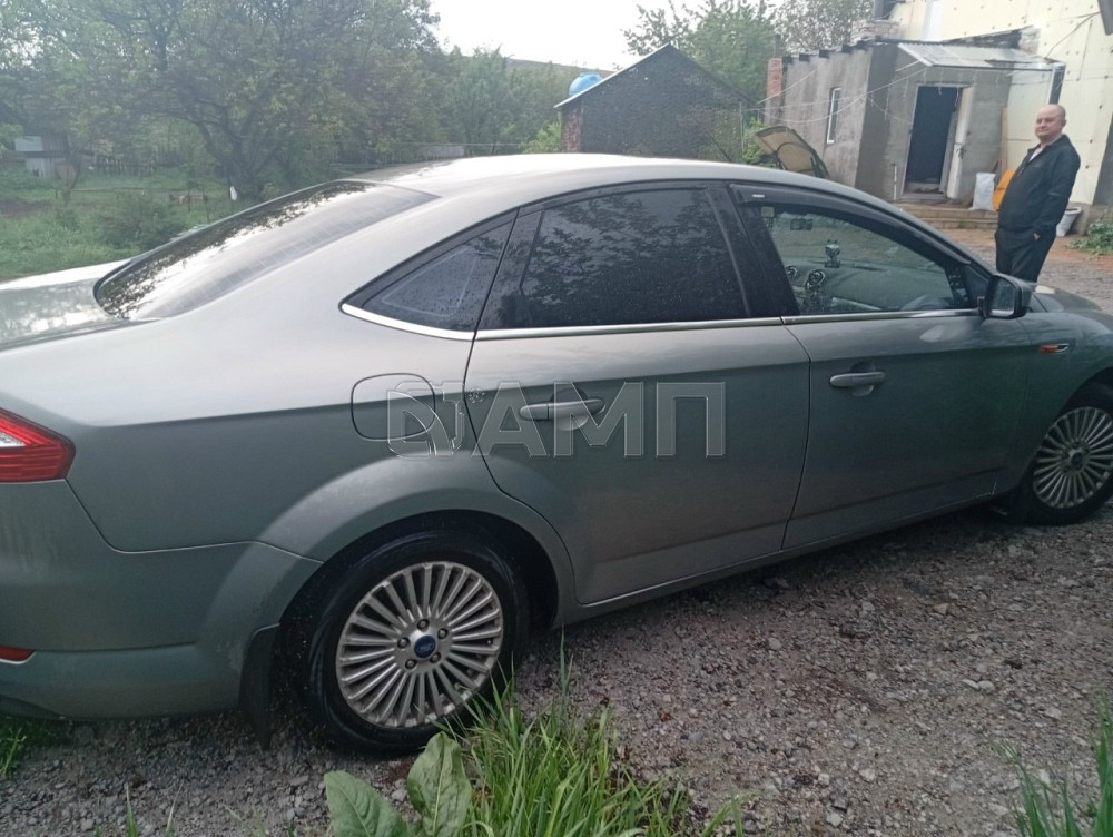 Ford Mondeo 2010  - изображение 4
