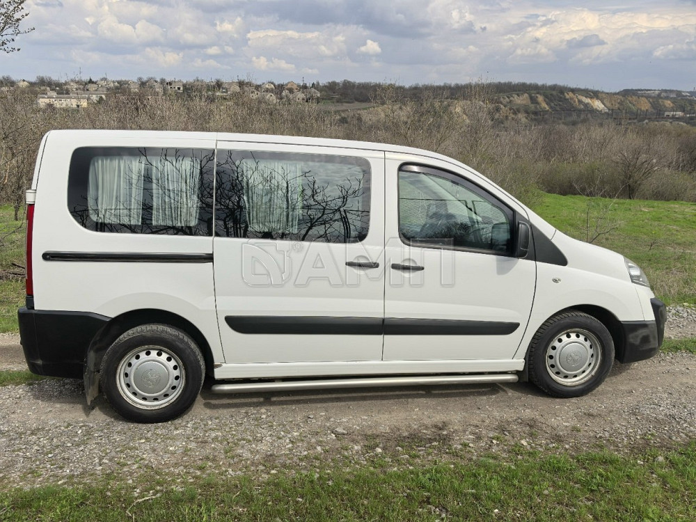 Peugeot Expert 2009 Докучаевск - изображение 8
