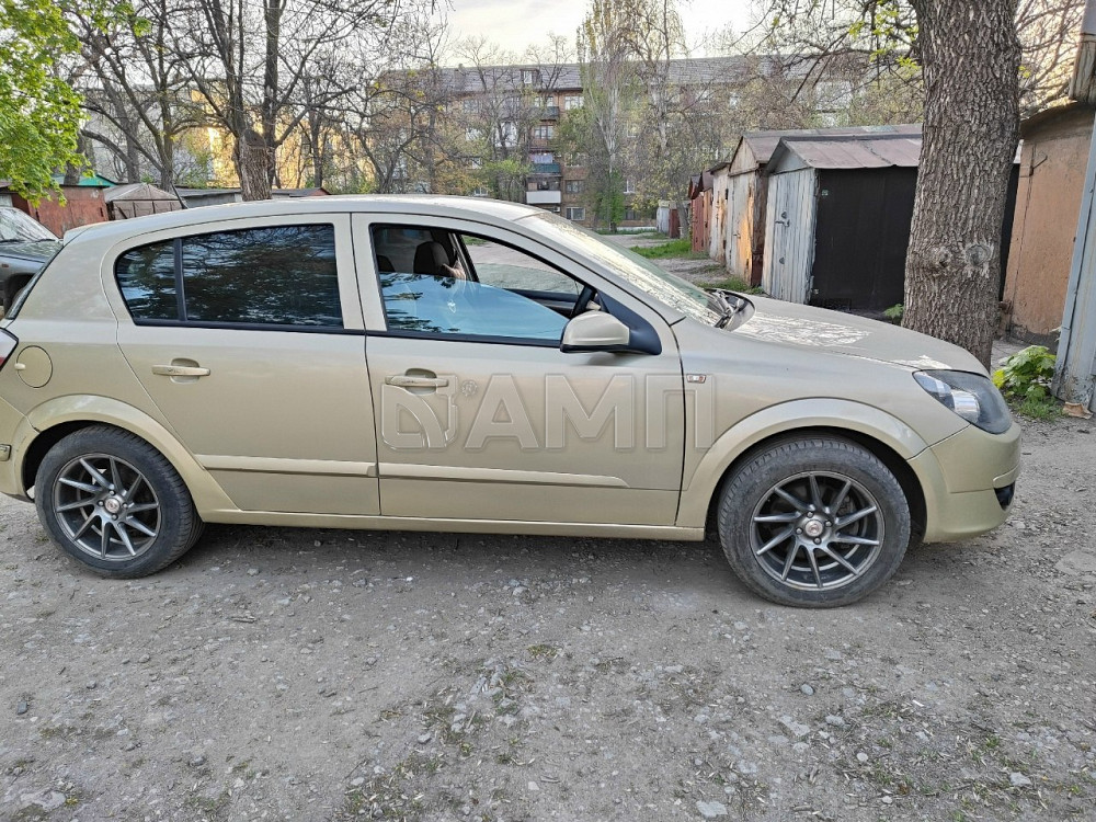 Opel Astra 2005  - изображение 2