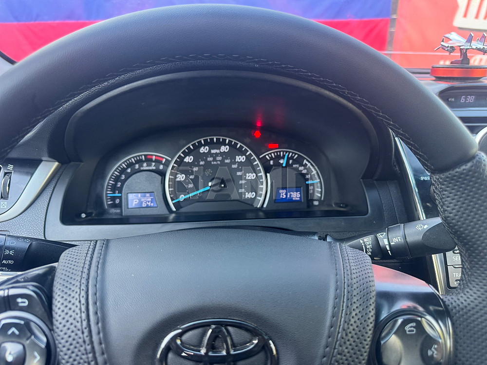 Toyota Camry 2012  - изображение 6