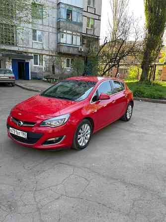 Opel Astra 2012 