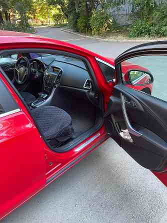 Opel Astra 2012 