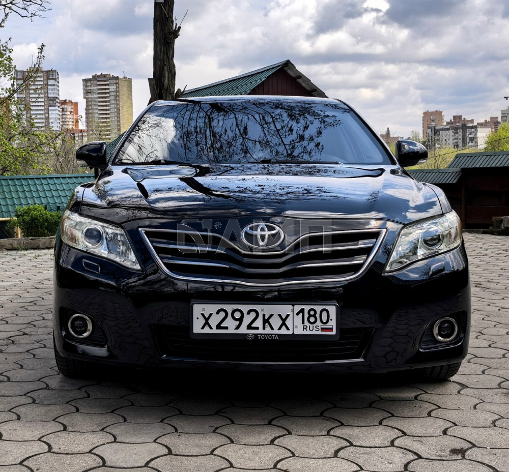 Toyota Camry 2010  - изображение 6