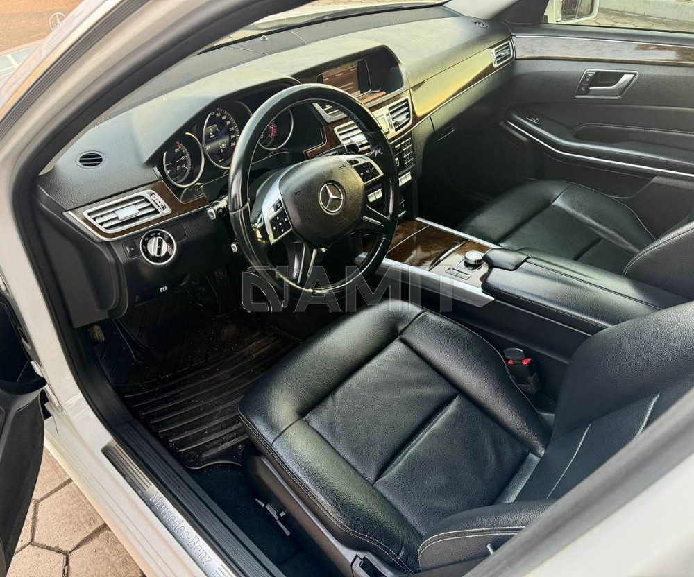 Mercedes E-class 2014  - изображение 2