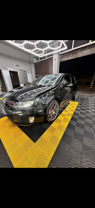 Volkswagen Golf GTI  - изображение 3