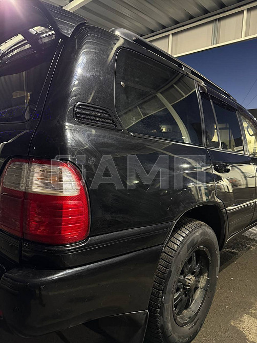 Lexus LX 1998  - изображение 7