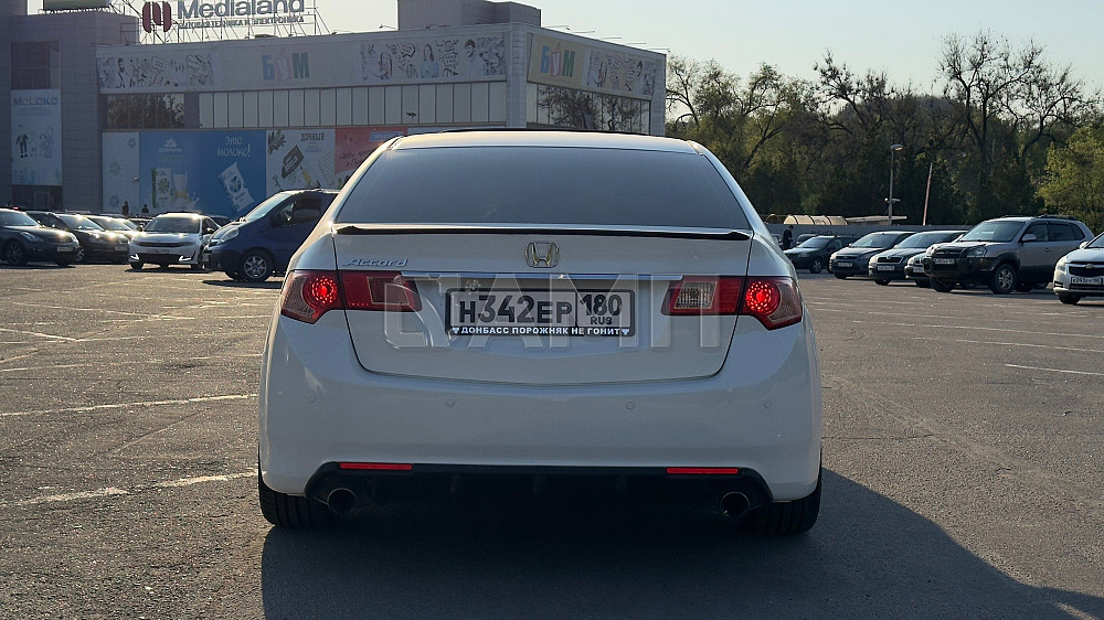 Honda Accord 2012  - изображение 8
