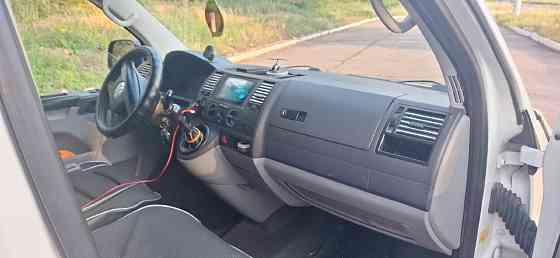 Volkswagen T5 Long 2007 