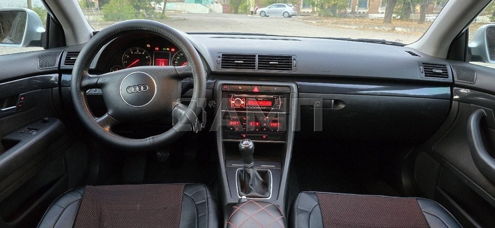 Audi A4 2002 Петровское - изображение 5