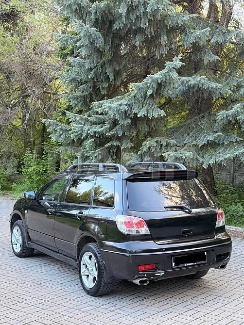 Mitsubishi Outlander 2005 Макеевка - изображение 1