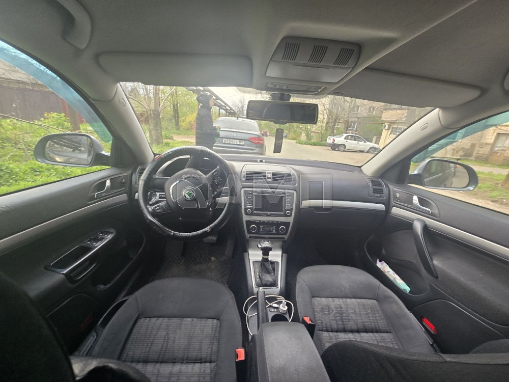 Skoda Octavia 2010  - изображение 1