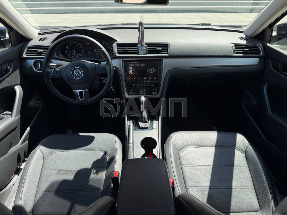 Volkswagen Passat 2014  - изображение 4