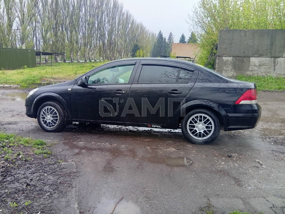 Opel Astra 2010 Макеевка - изображение 1