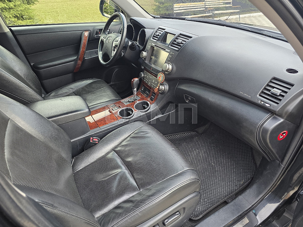 Toyota Highlander 2012  - изображение 2