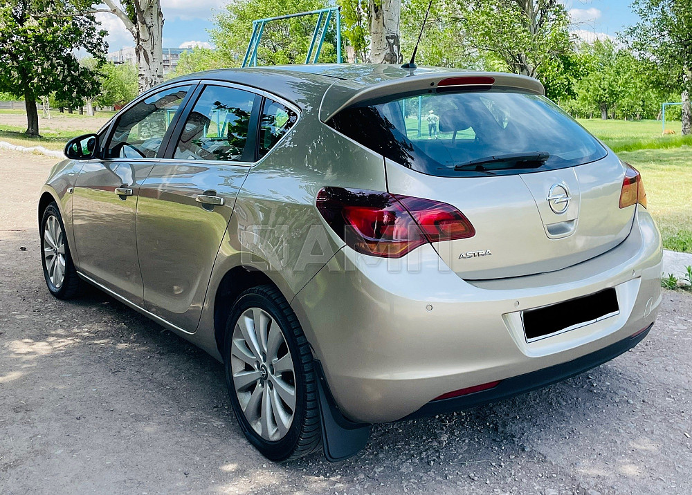 Opel Astra J 2013 Донецк - изображение 4