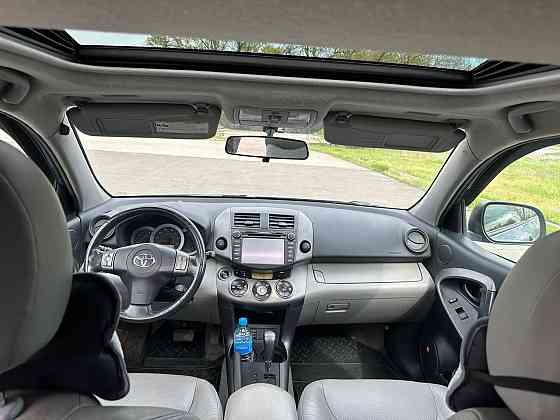Toyota RAV4 2009 Макеевка