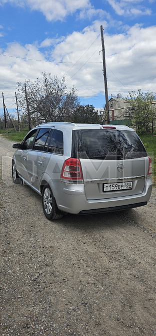 Opel Zafira B 2008  - изображение 5