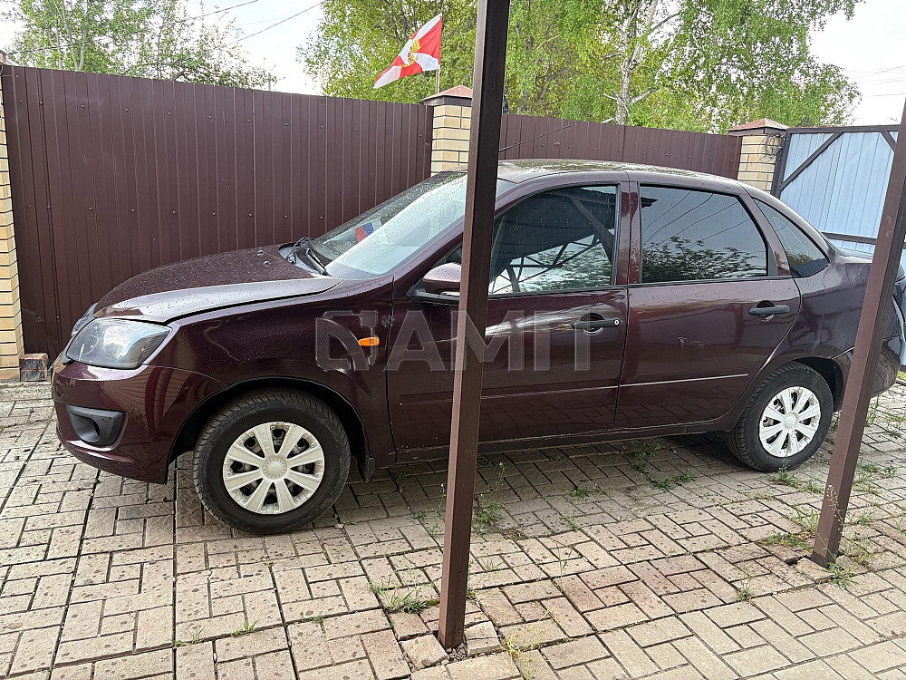 Lada Granta 2013  - изображение 8