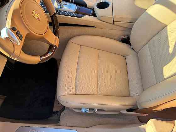 Porsche Panamera 2012 