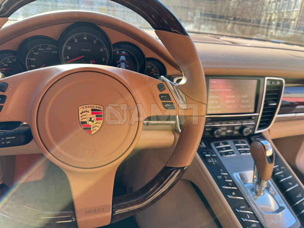 Porsche Panamera 2012  - изображение 7