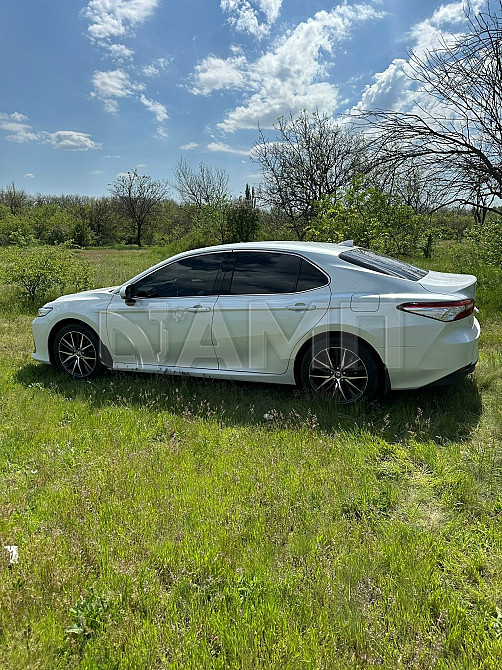 Toyota Camry 2022  - изображение 5