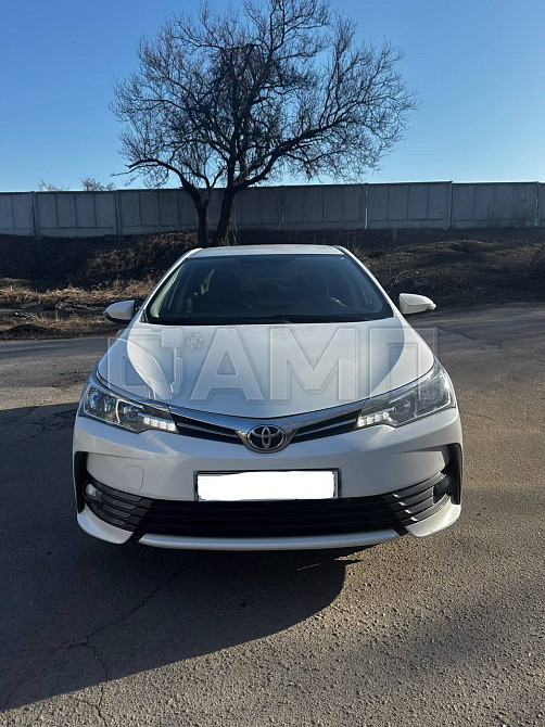 Toyota Corolla 2018  - изображение 6