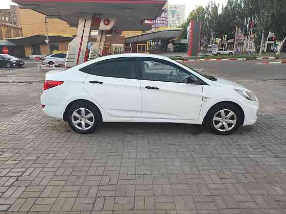 Hyundai Solaris 2014 