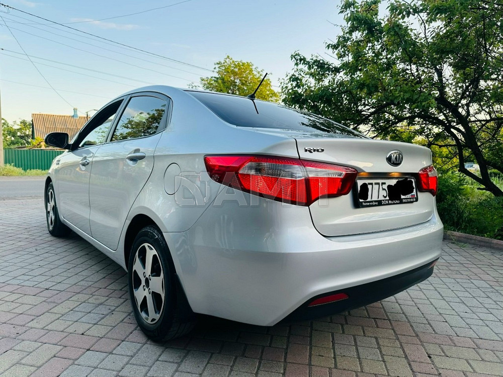 KIA Rio 2013 Снежное - изображение 6