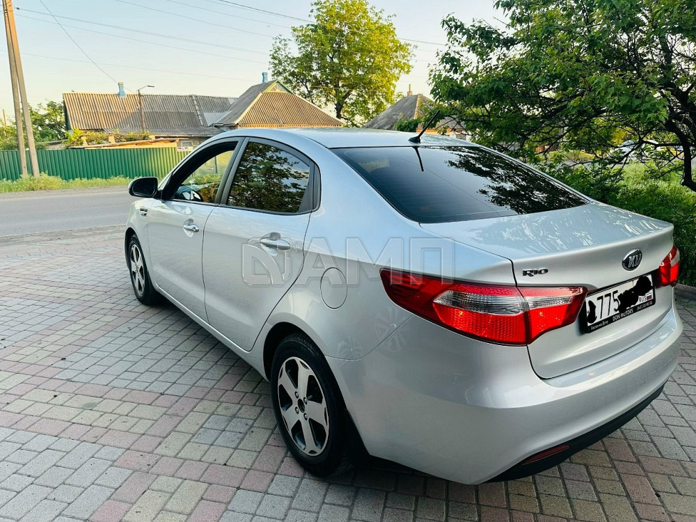 KIA Rio 2013 Снежное - изображение 4