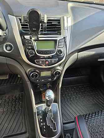 Hyundai Solaris 2012 