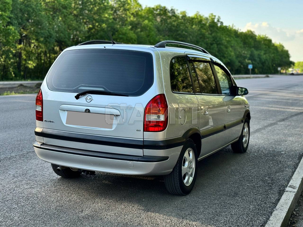 Opel Zafira A 2004  - изображение 6
