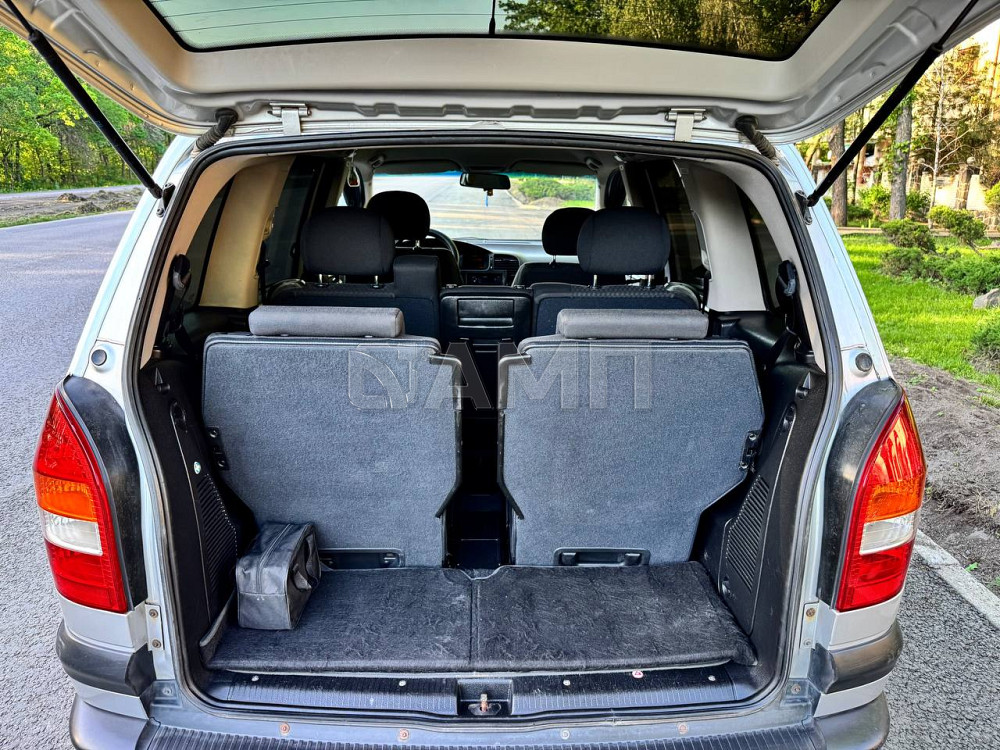 Opel Zafira A 2004  - изображение 2