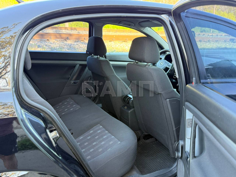Opel Vectra C 2008  - изображение 1