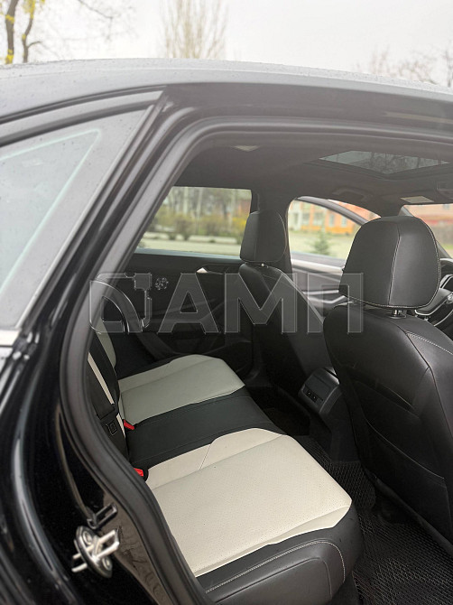 Volkswagen Jetta 2020  - изображение 1