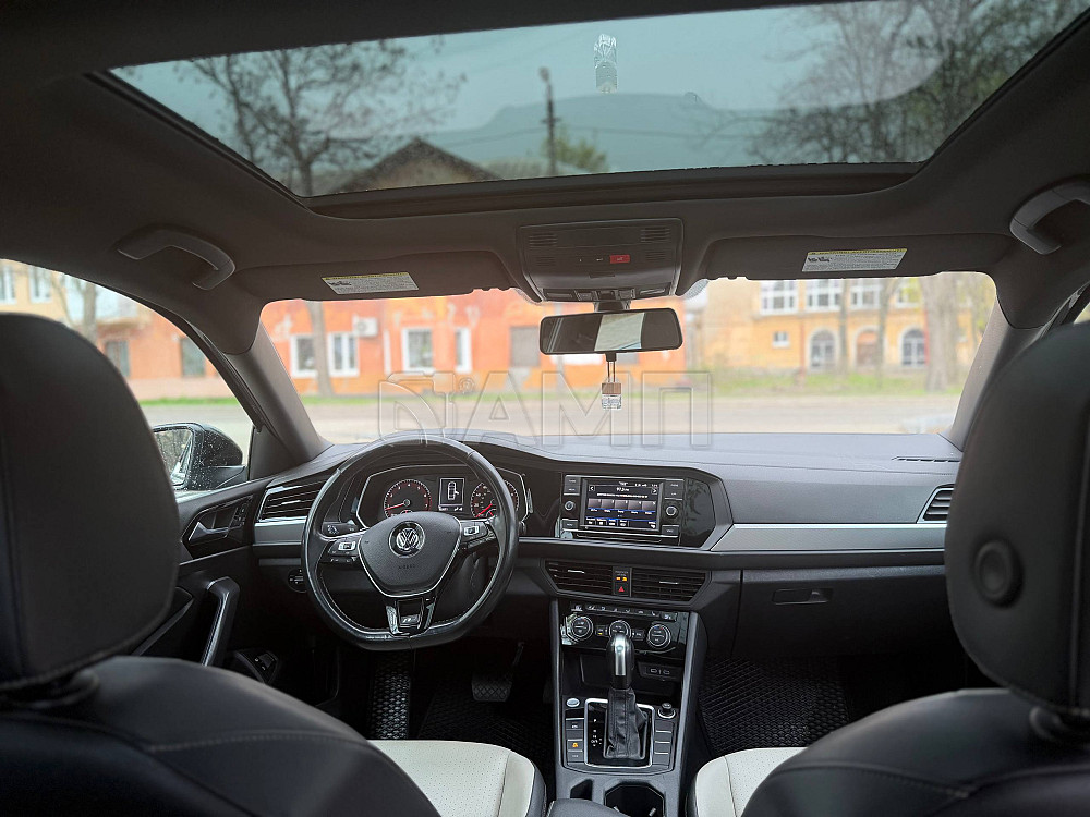 Volkswagen Jetta 2020  - изображение 3
