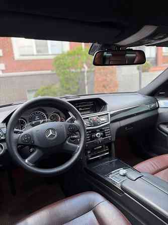 Mercedes-Benz W212 2011 