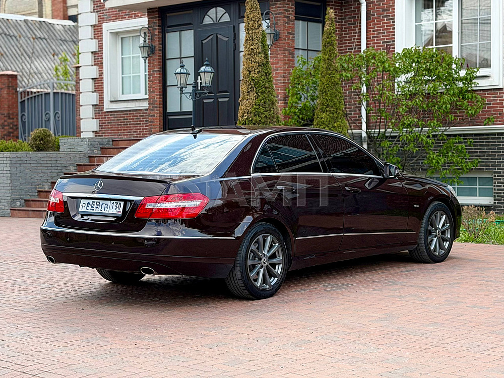 Mercedes W212 2011  - изображение 7