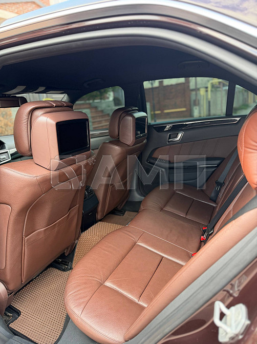 Mercedes W212 2011  - изображение 2