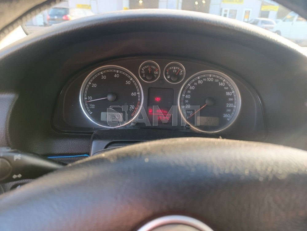 Volkswagen Passat 2003  - изображение 2