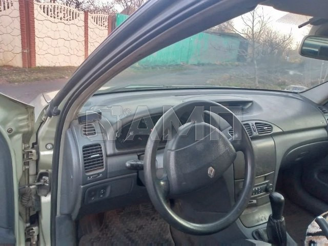 Renault Laguna 2004  - изображение 1
